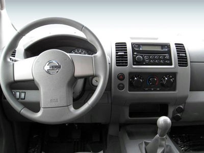 2008 Nissan Frontier Base