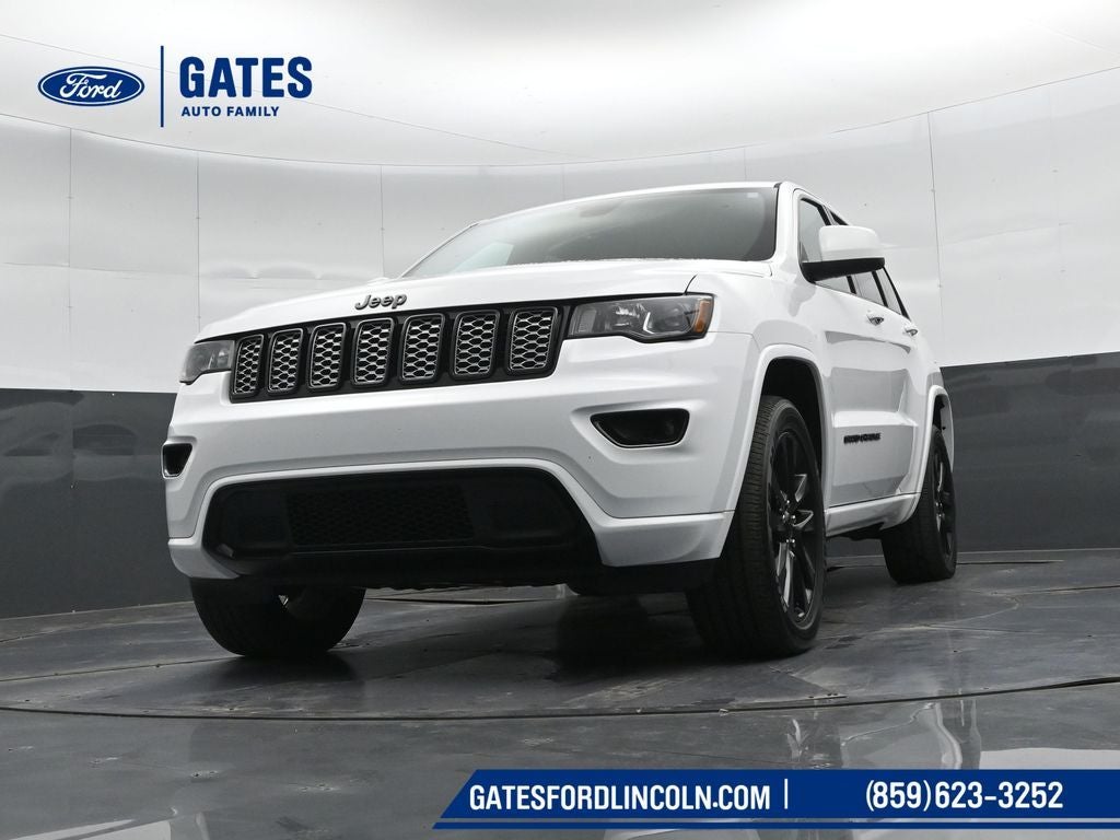 2020 Jeep Grand Cherokee Altitude