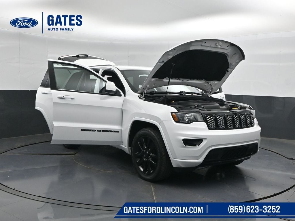 2020 Jeep Grand Cherokee Altitude