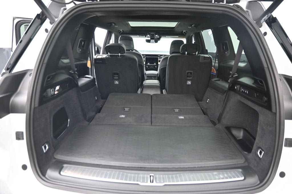 2024 Jeep Grand Cherokee L Summit