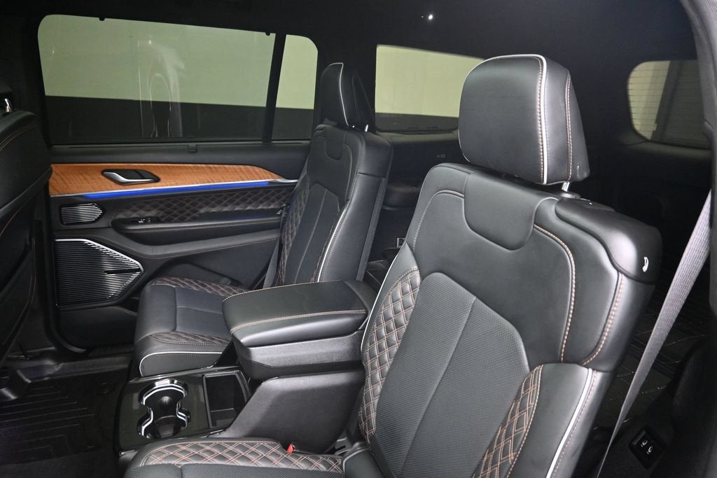2023 Jeep Grand Cherokee L Summit