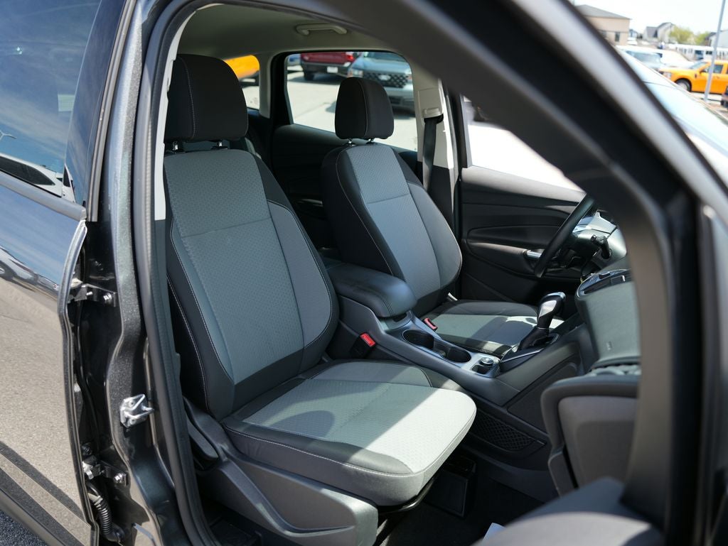 2017 Ford C-Max Hybrid SE