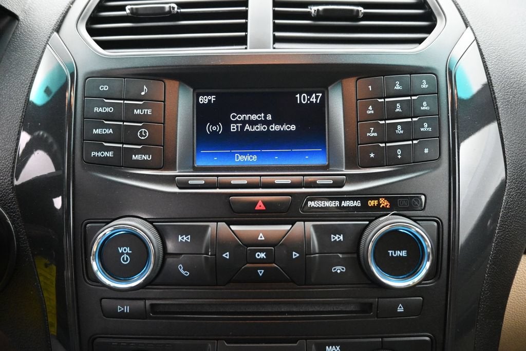 2017 Ford Explorer Base