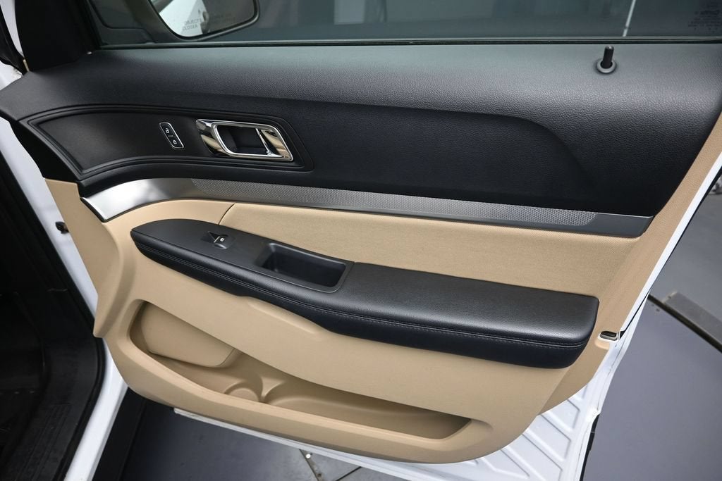 2017 Ford Explorer Base