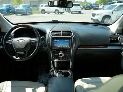 2017 Ford Explorer Platinum