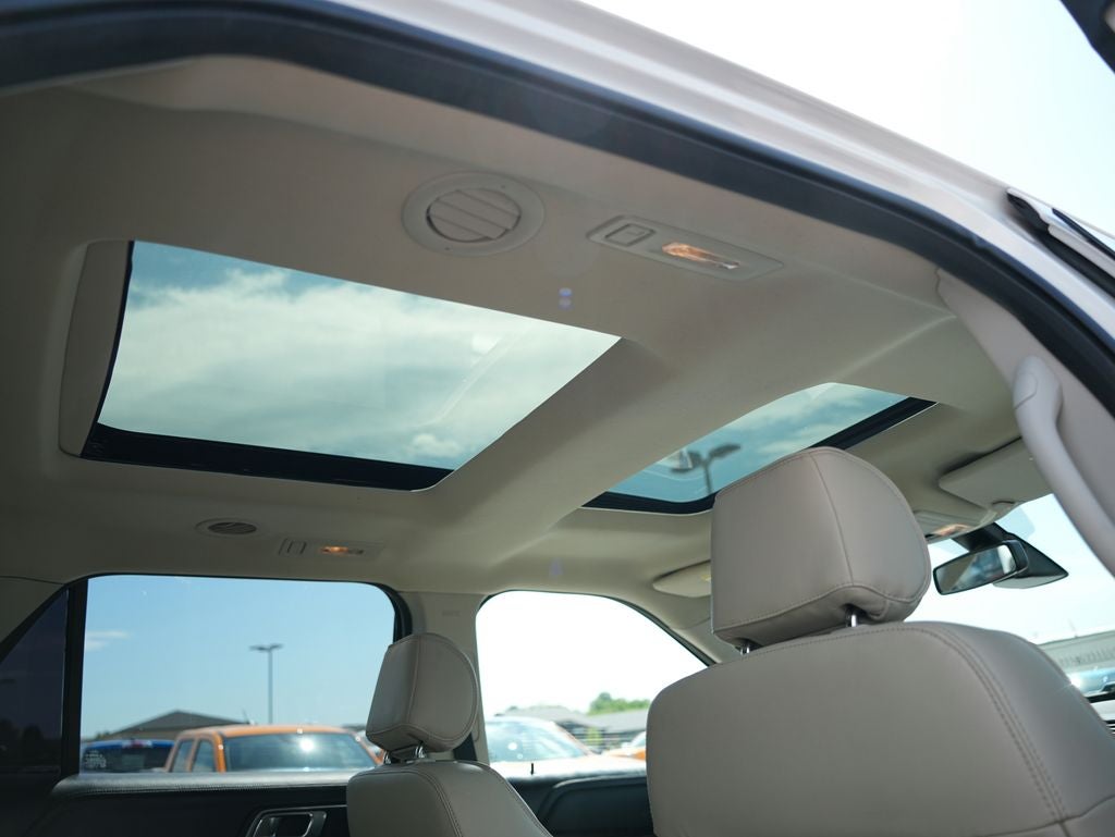 2017 Ford Explorer Platinum