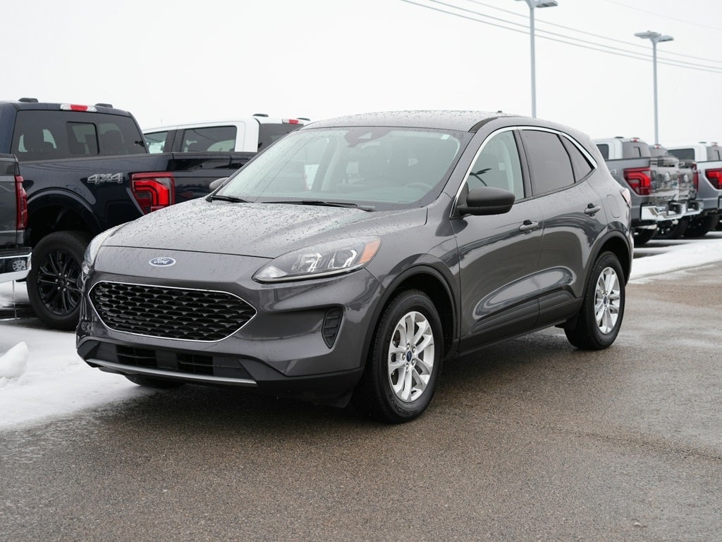 2022 Ford Escape Hybrid SE