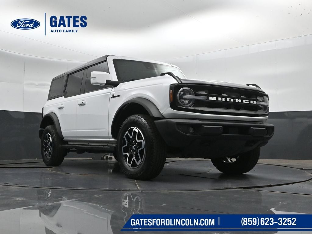 2022 Ford Bronco Outer Banks