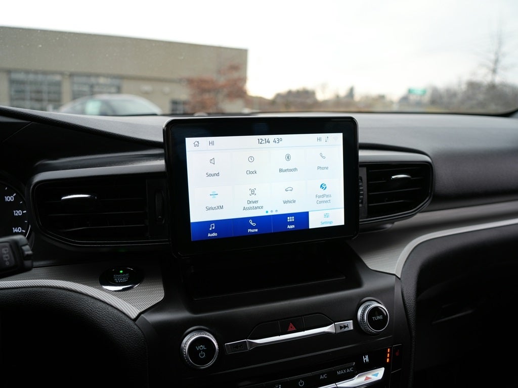 2020 Ford Explorer XLT ***BRANDED TITLE***