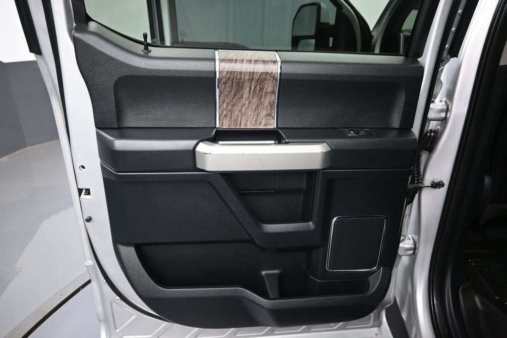 2017 Ford F-350SD Lariat