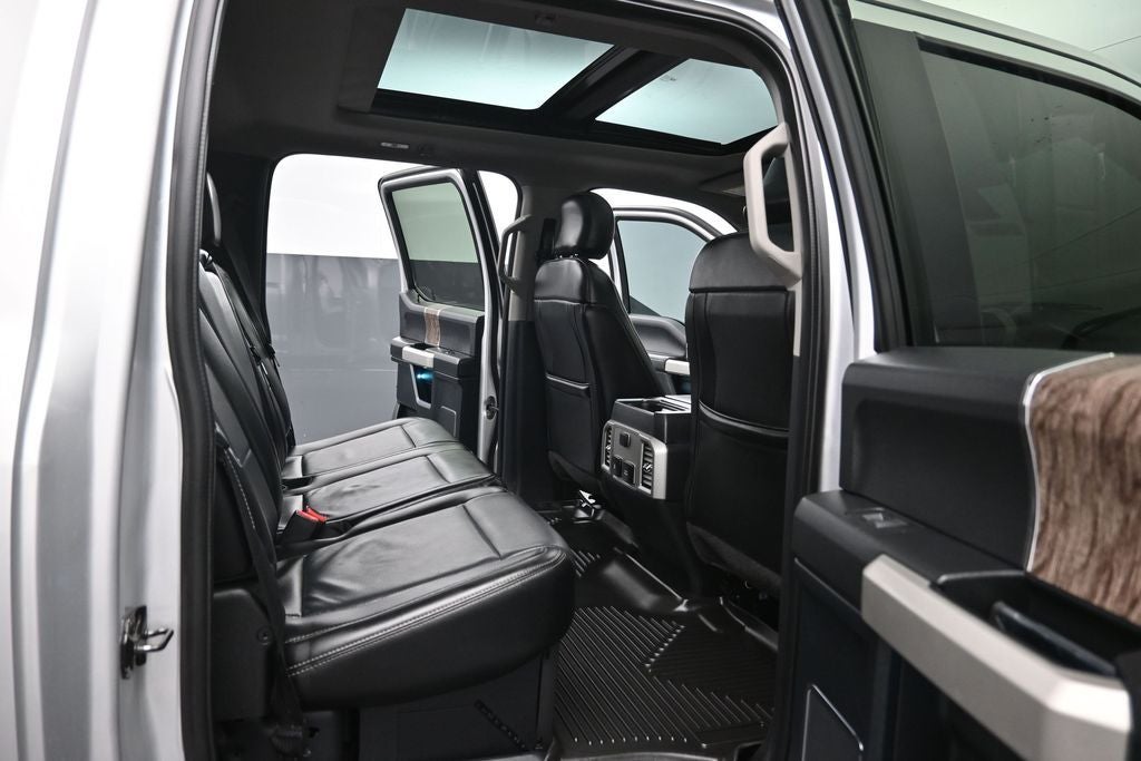 2017 Ford F-350SD Lariat