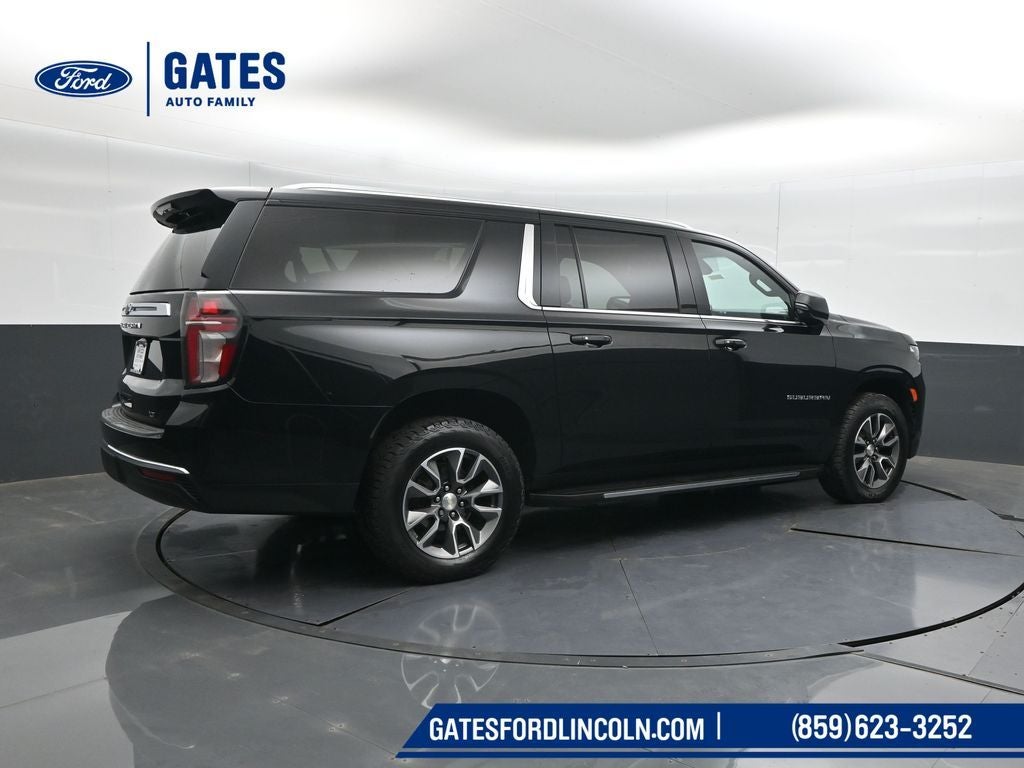 2022 Chevrolet Suburban LT