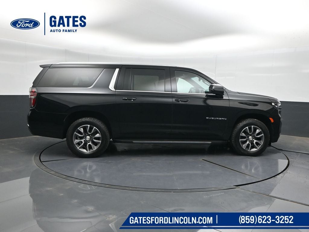 2022 Chevrolet Suburban LT