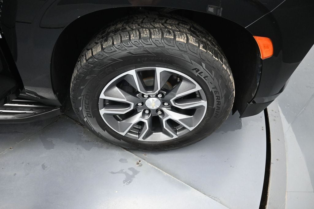 2022 Chevrolet Suburban LT