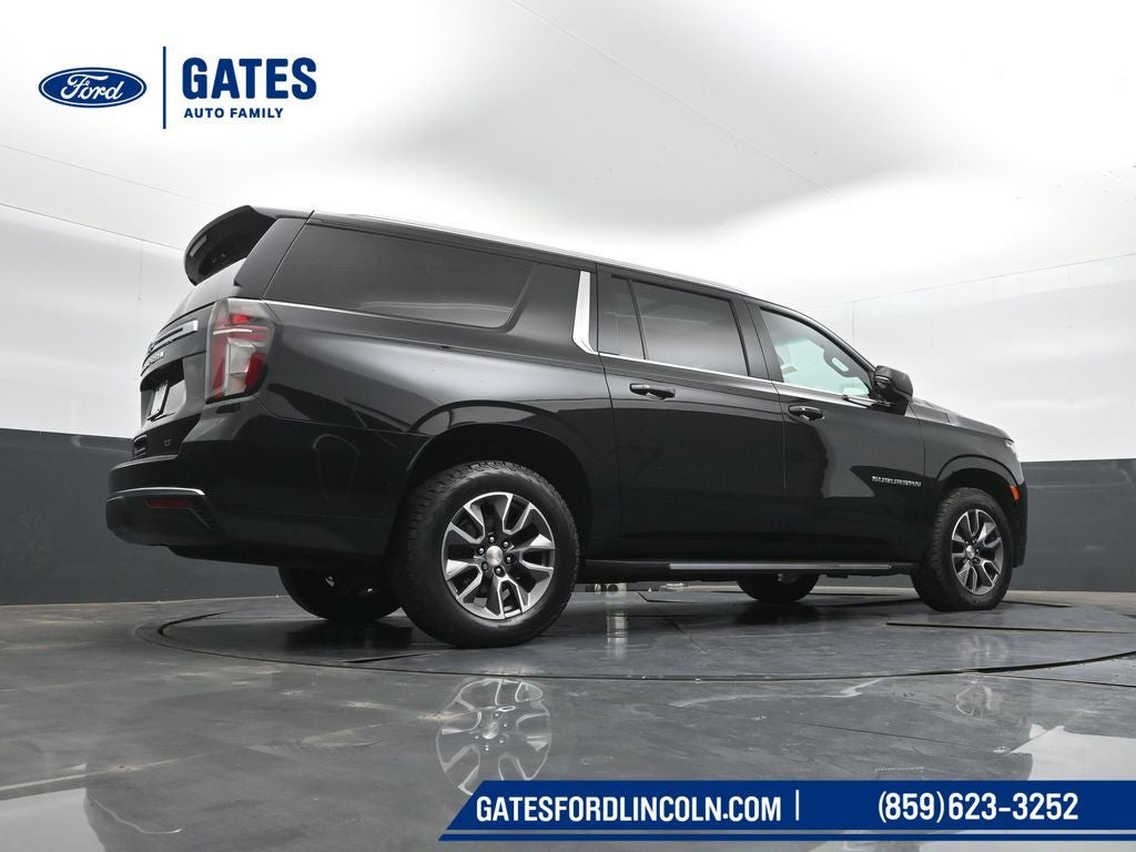 2022 Chevrolet Suburban LT