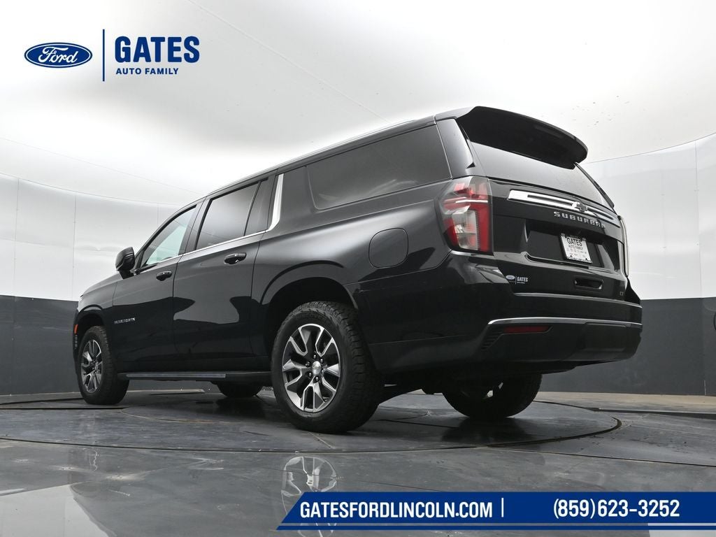 2022 Chevrolet Suburban LT