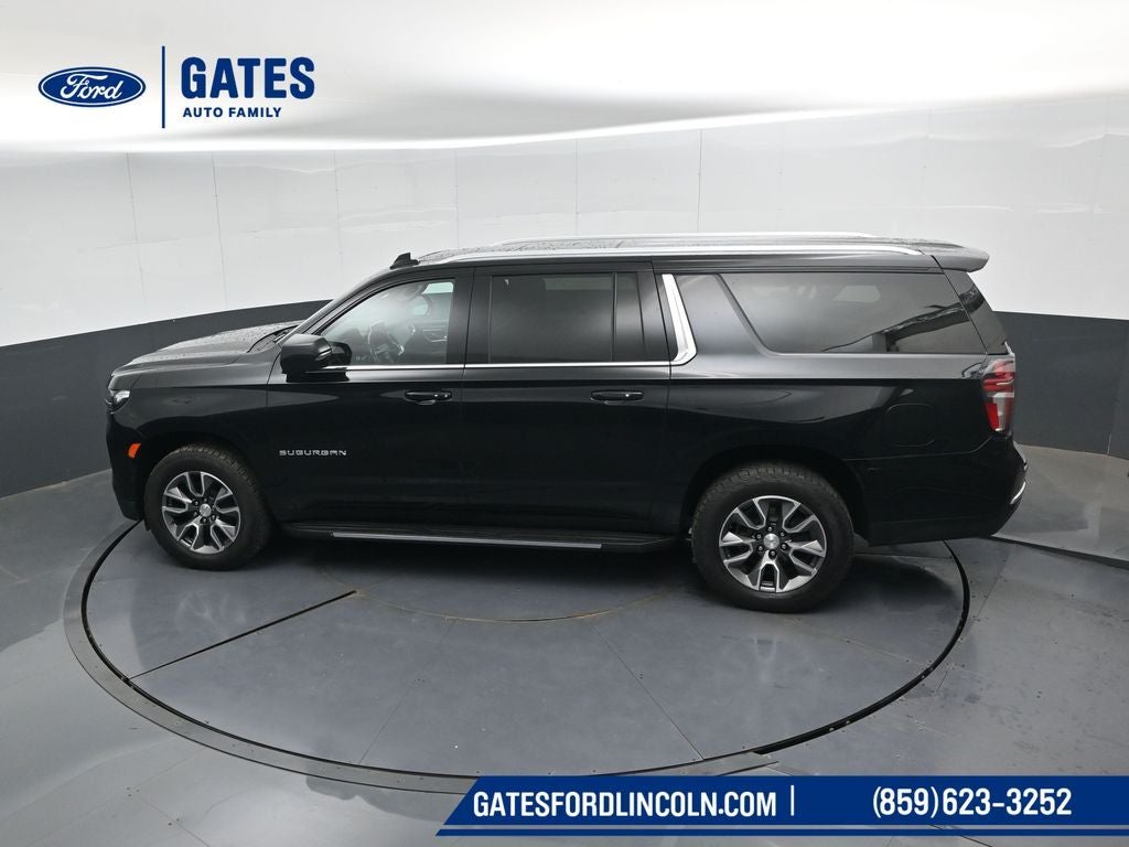 2022 Chevrolet Suburban LT