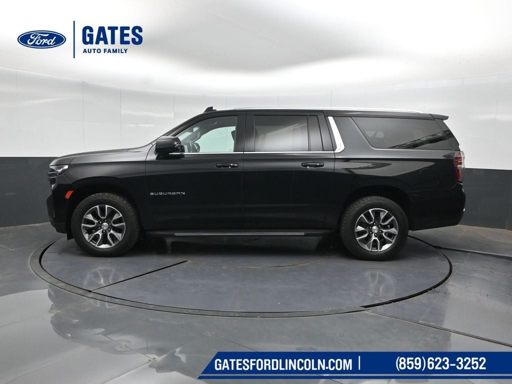 2022 Chevrolet Suburban LT