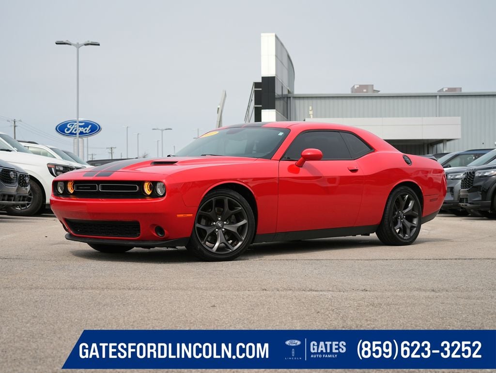 2017 Dodge Challenger SXT ***Branded Title***