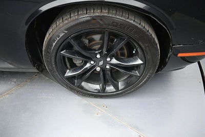 2017 Dodge Challenger SXT