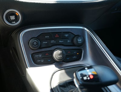 2018 Dodge Challenger R/T Shaker