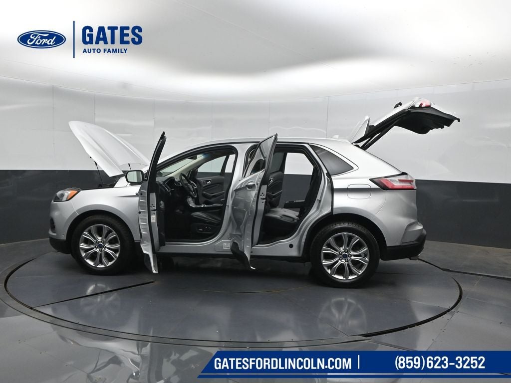 2019 Ford Edge Titanium