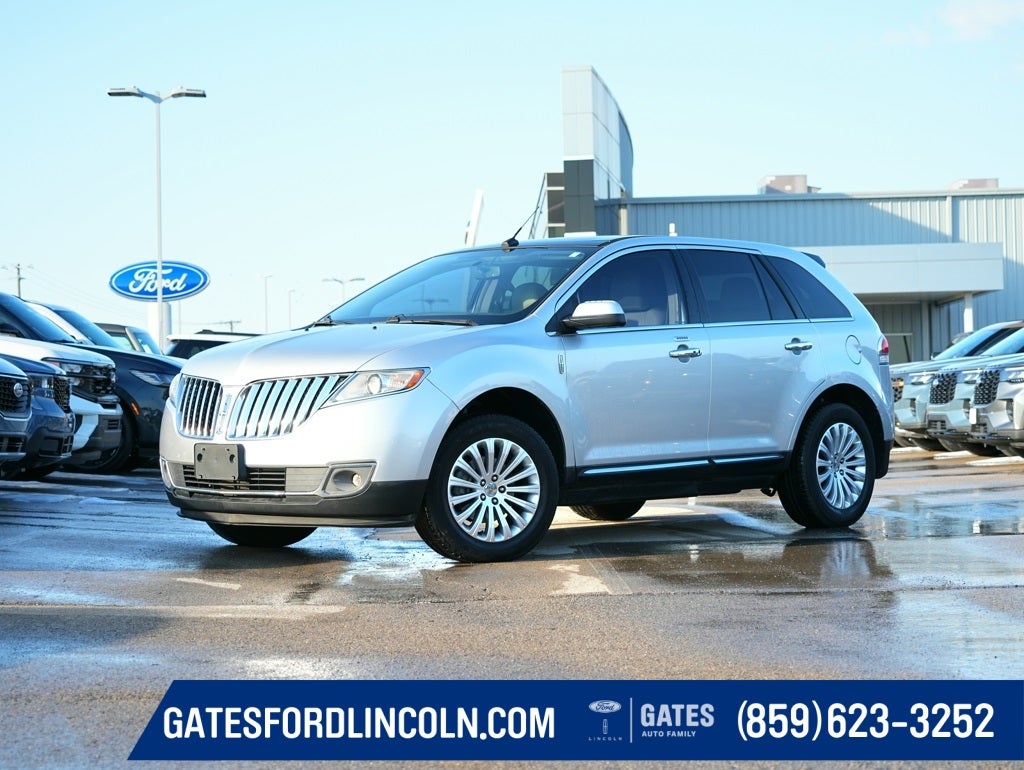 2013 Lincoln MKX Base
