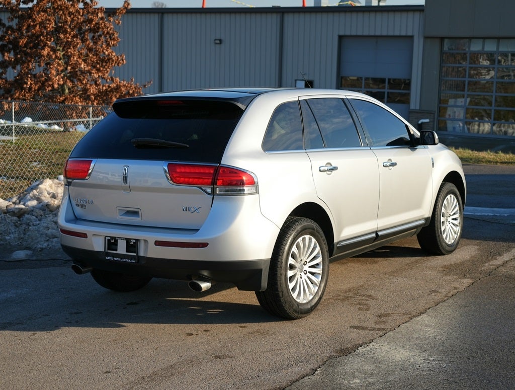 2013 Lincoln MKX Base
