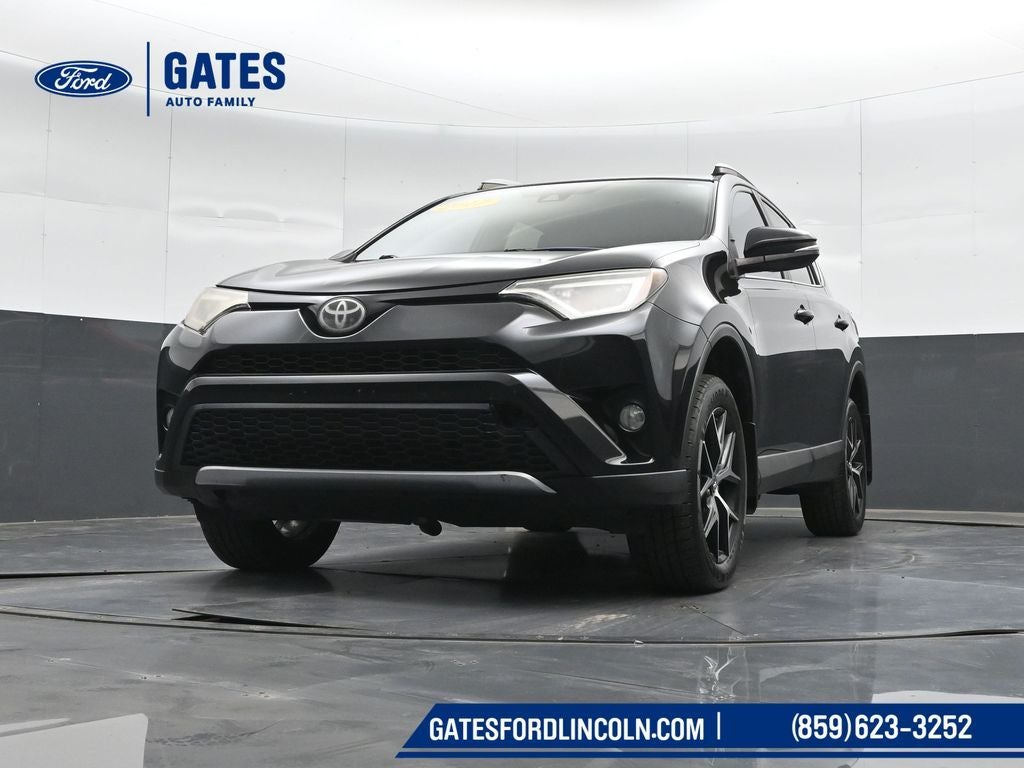 2017 Toyota RAV4 SE ***BRANDED TITLE***