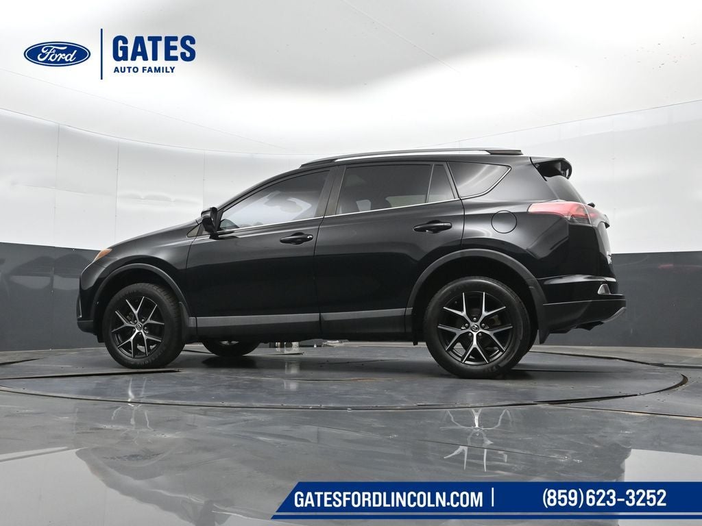 2017 Toyota RAV4 SE ***BRANDED TITLE***