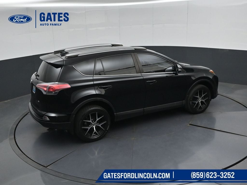2017 Toyota RAV4 SE ***BRANDED TITLE***