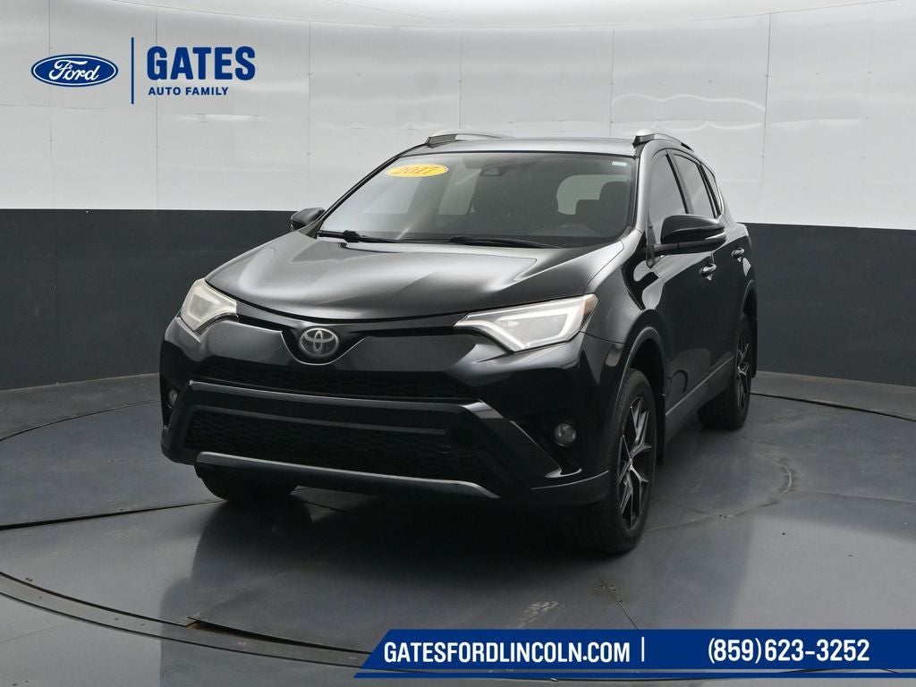 2017 Toyota RAV4 SE ***BRANDED TITLE***