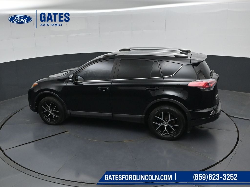 2017 Toyota RAV4 SE ***BRANDED TITLE***