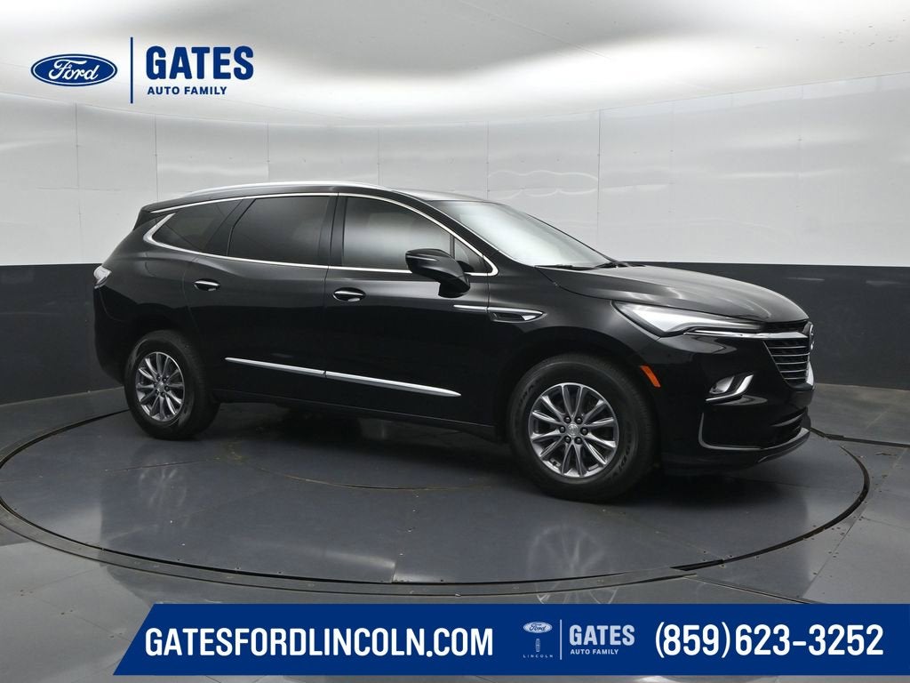2022 Buick Enclave Essence
