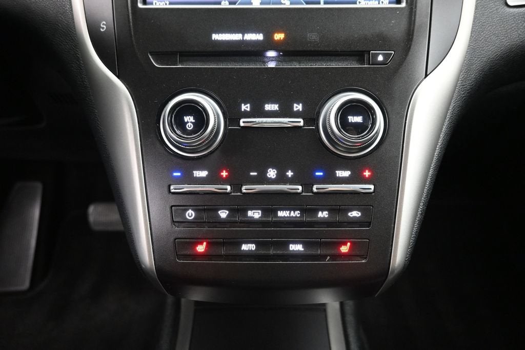 2015 Lincoln MKC Base