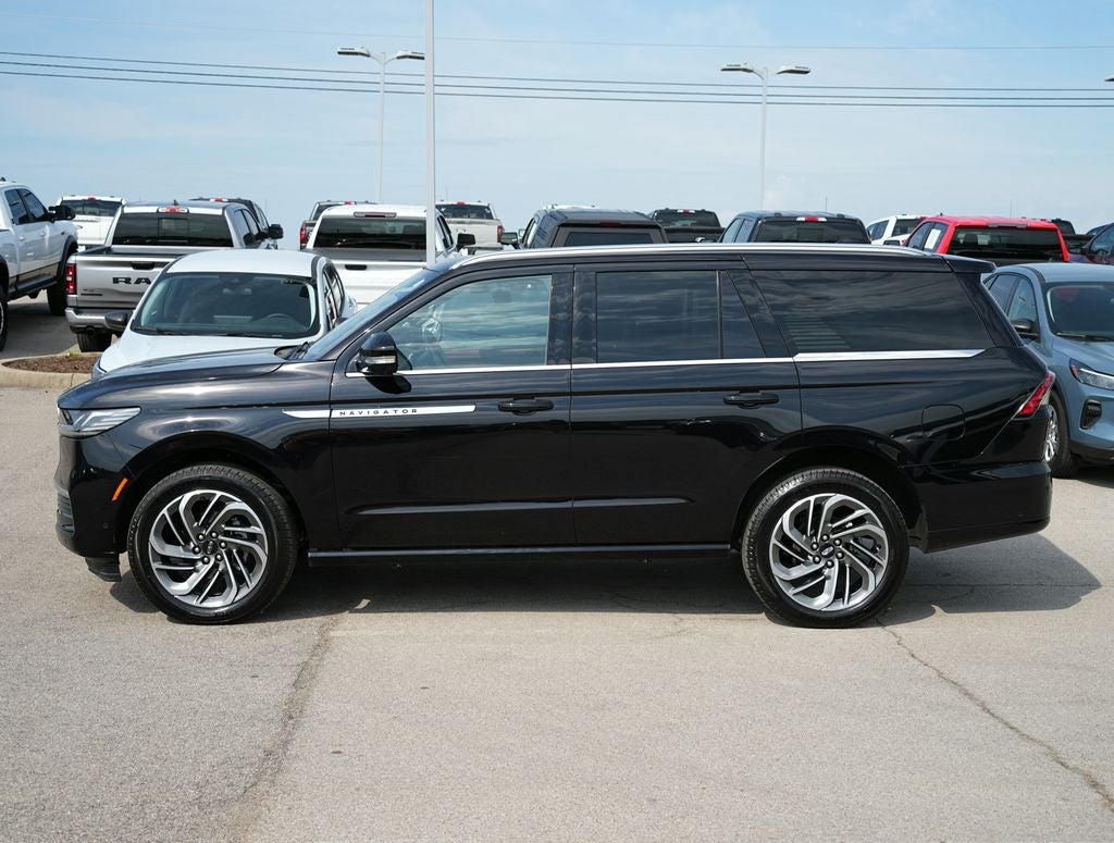 2025 Lincoln Navigator Reserve