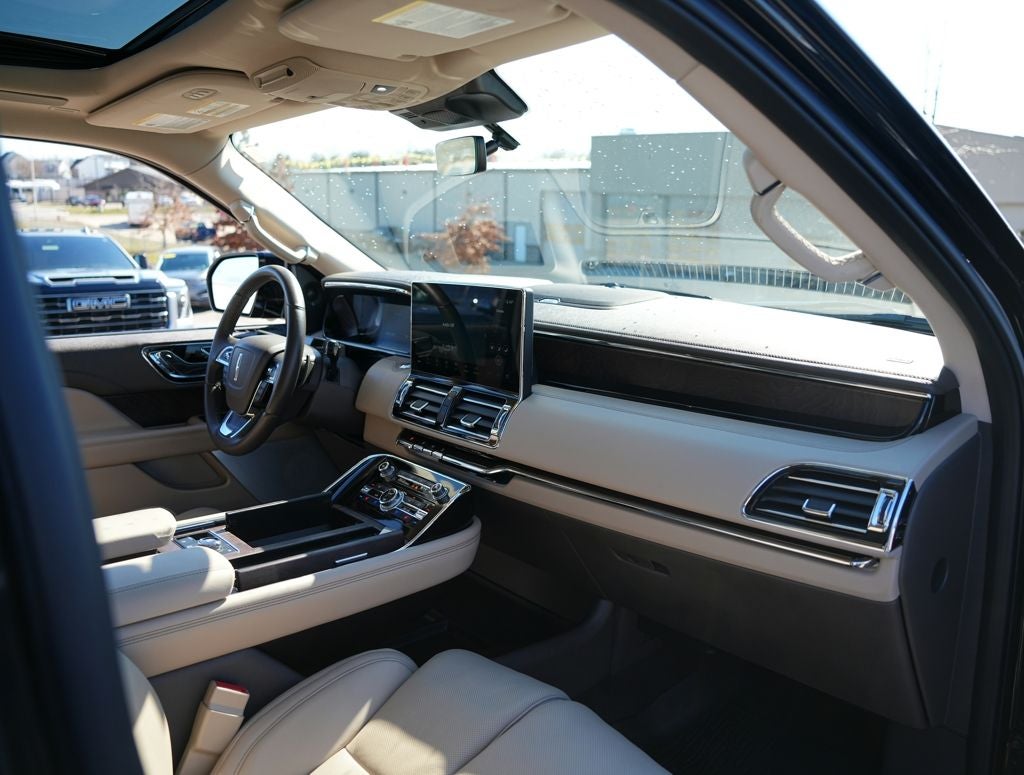 2024 Lincoln Navigator Reserve