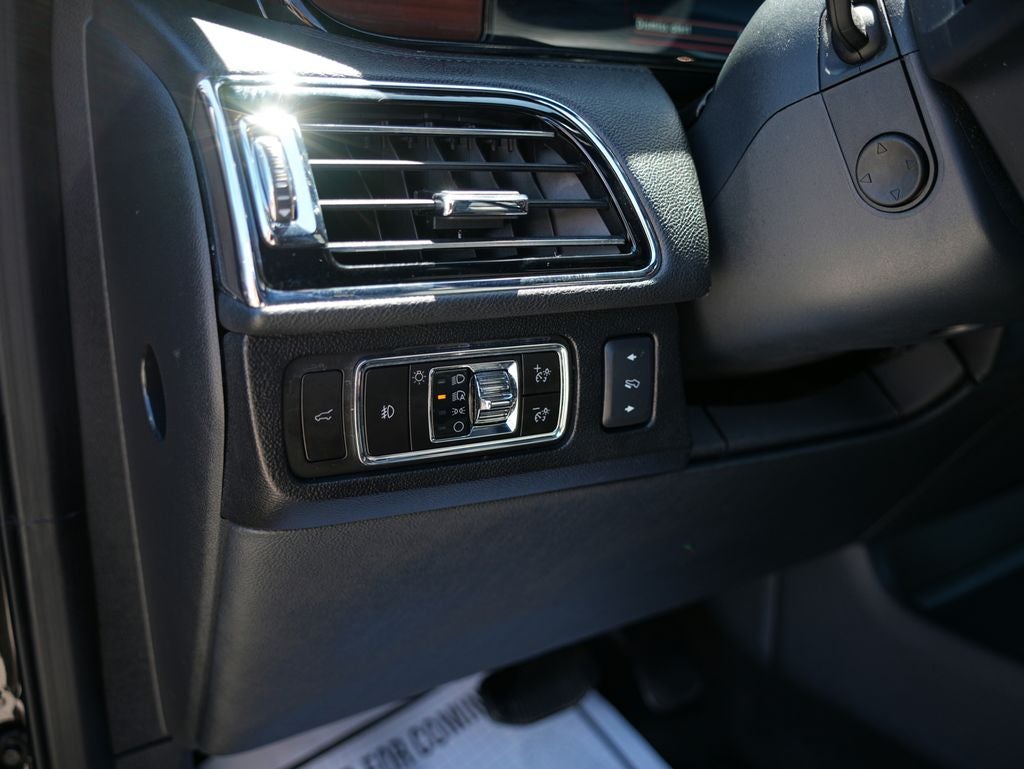 2023 Lincoln Navigator L Reserve