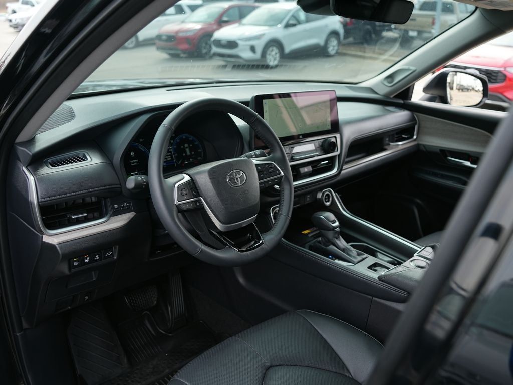 2025 Toyota Grand Highlander Hybrid Limited