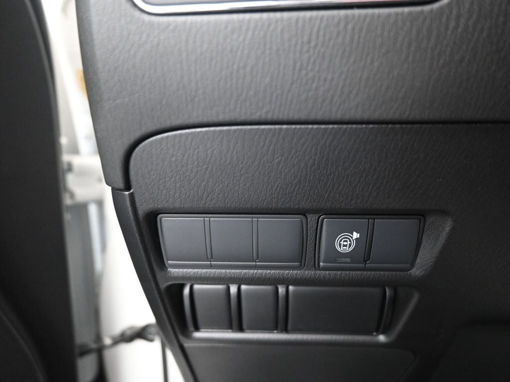2024 Nissan Armada SV