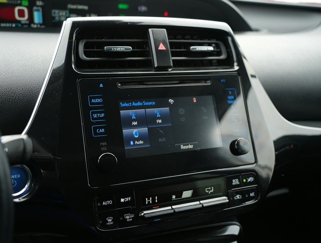 2019 Toyota Prius XLE