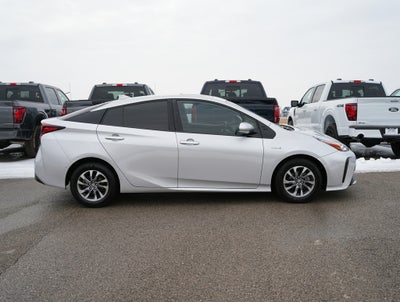 2019 Toyota Prius XLE