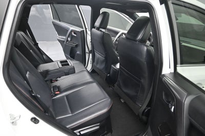 2018 Toyota RAV4 Hybrid SE