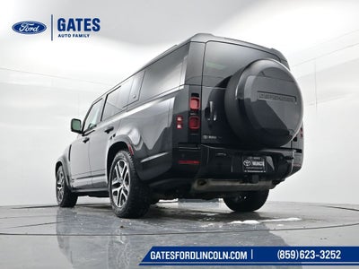 2023 Land Rover Defender 130 X-Dynamic SE