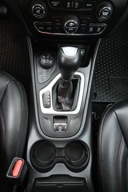 2017 Jeep Cherokee Trailhawk