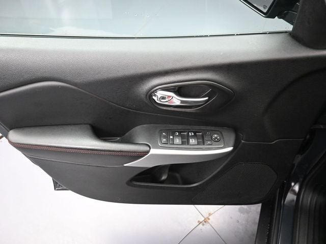 2017 Jeep Cherokee Trailhawk