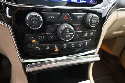 2019 Jeep Grand Cherokee Overland