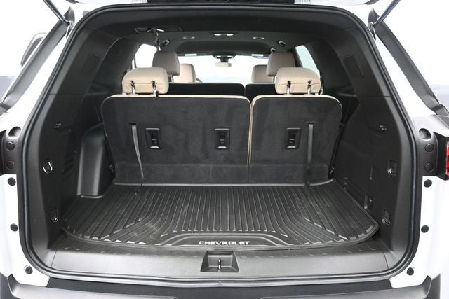 2023 Chevrolet Traverse LS w/1FL