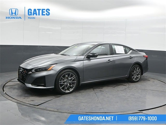 2023 Nissan Altima 2.0 SR