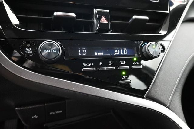 2024 Toyota Camry Hybrid SE